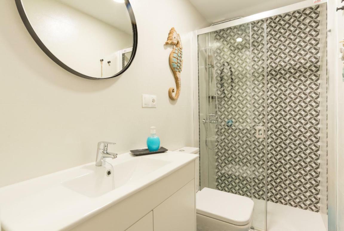 Cozy Loft Near The Beach ตอร์เรโมลิโนส ภายนอก รูปภาพ